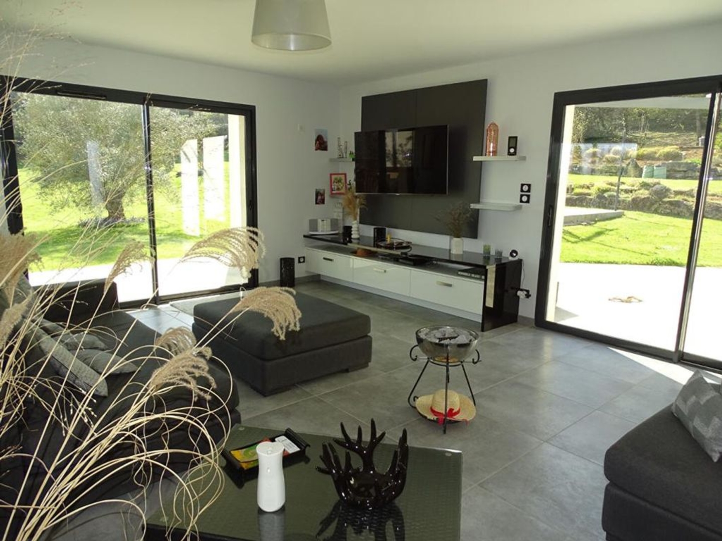 Maison à vendre - 5 pièces - 147m2 - Sainte-Nathalène (24200)