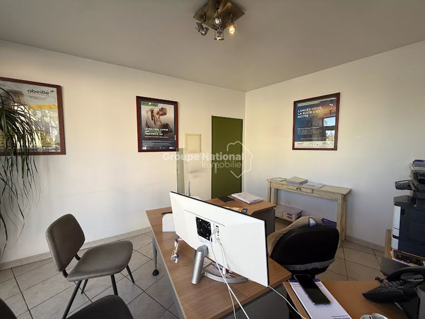 Magasin à vendre - 2 pièces - 38m2 - Pernes-Les-Fontaines (84210)