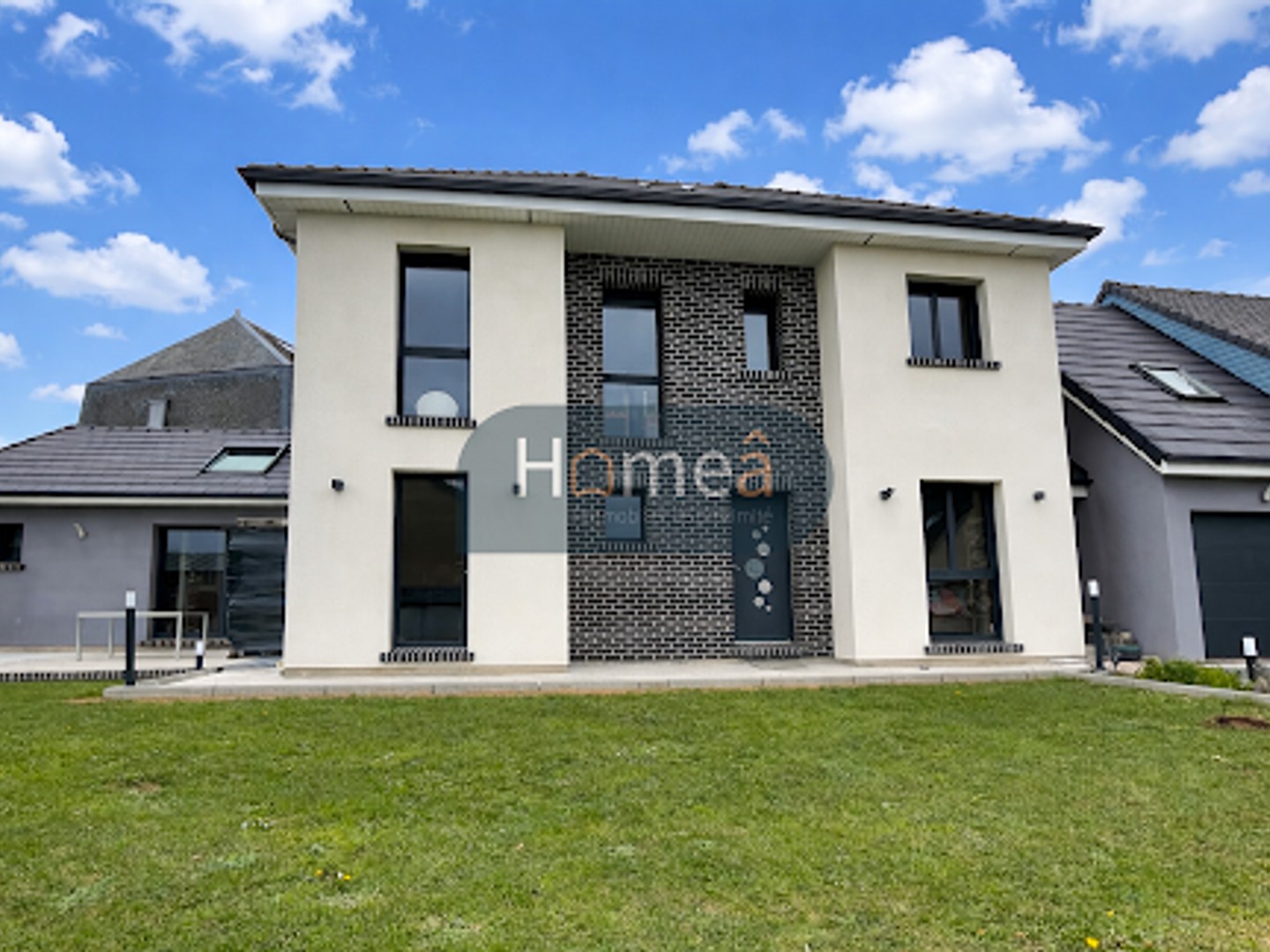 Maison 5 pièces 140 m²