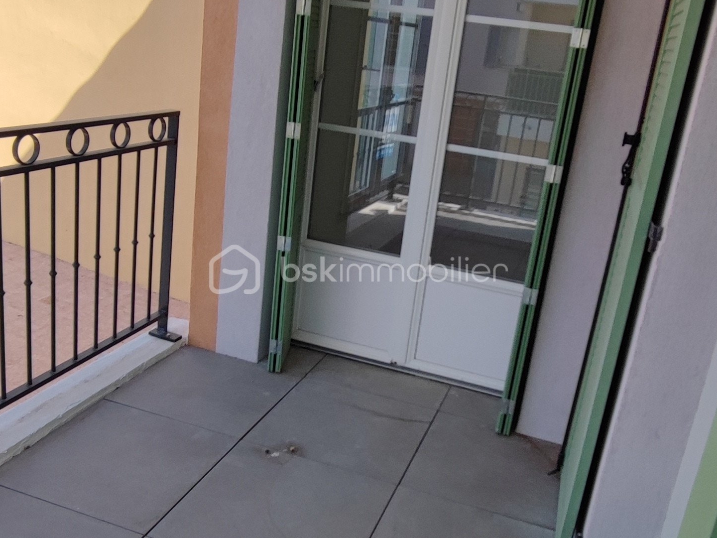 Appartement à vendre - 3 pièces - 73m2 - Les Arcs (83460)