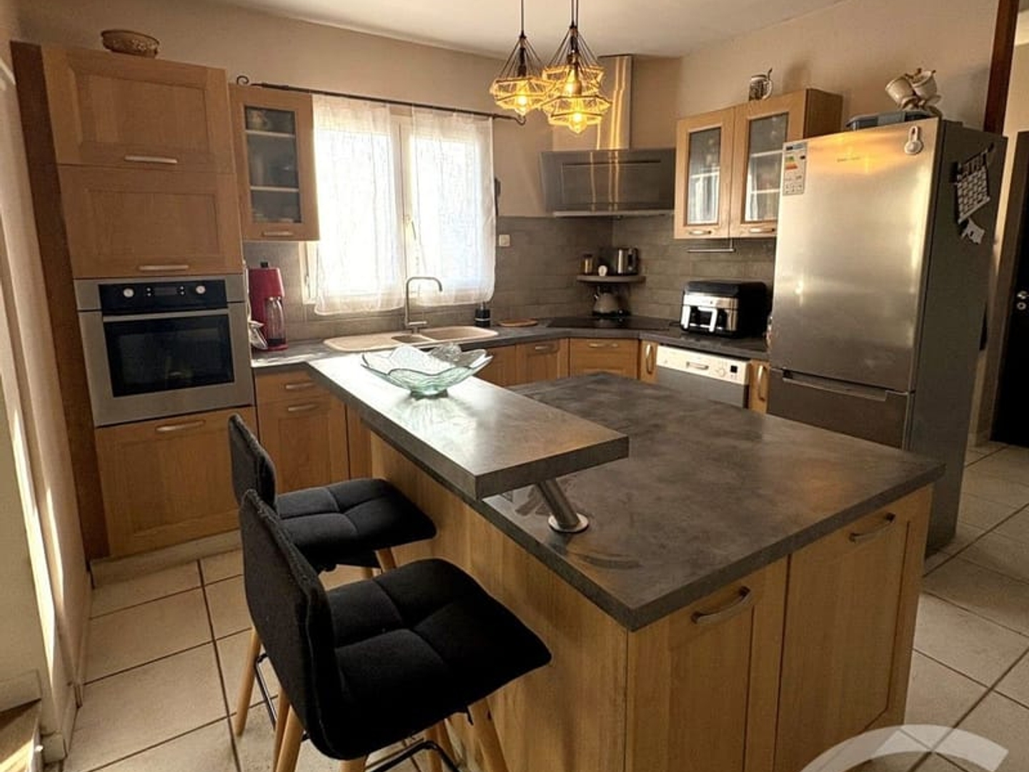 Maison à vendre - 4 pièces - 112m2 - Balaruc-Les-Bains (34540)