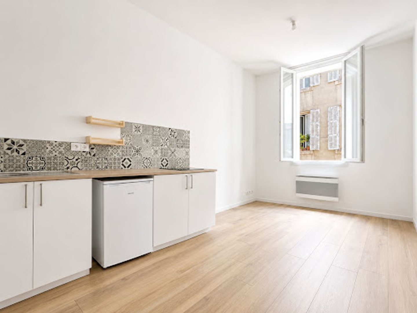 Appartement à vendre - 2 pièces - 60m2 - Marseille 1e (13001)