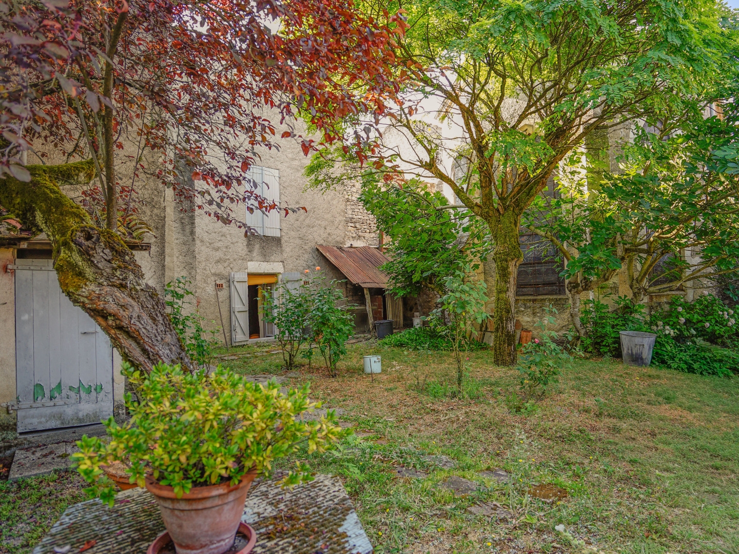 Maison à vendre - 8 pièces - 200m2 - Montcuq-En-Quercy... (46800)
