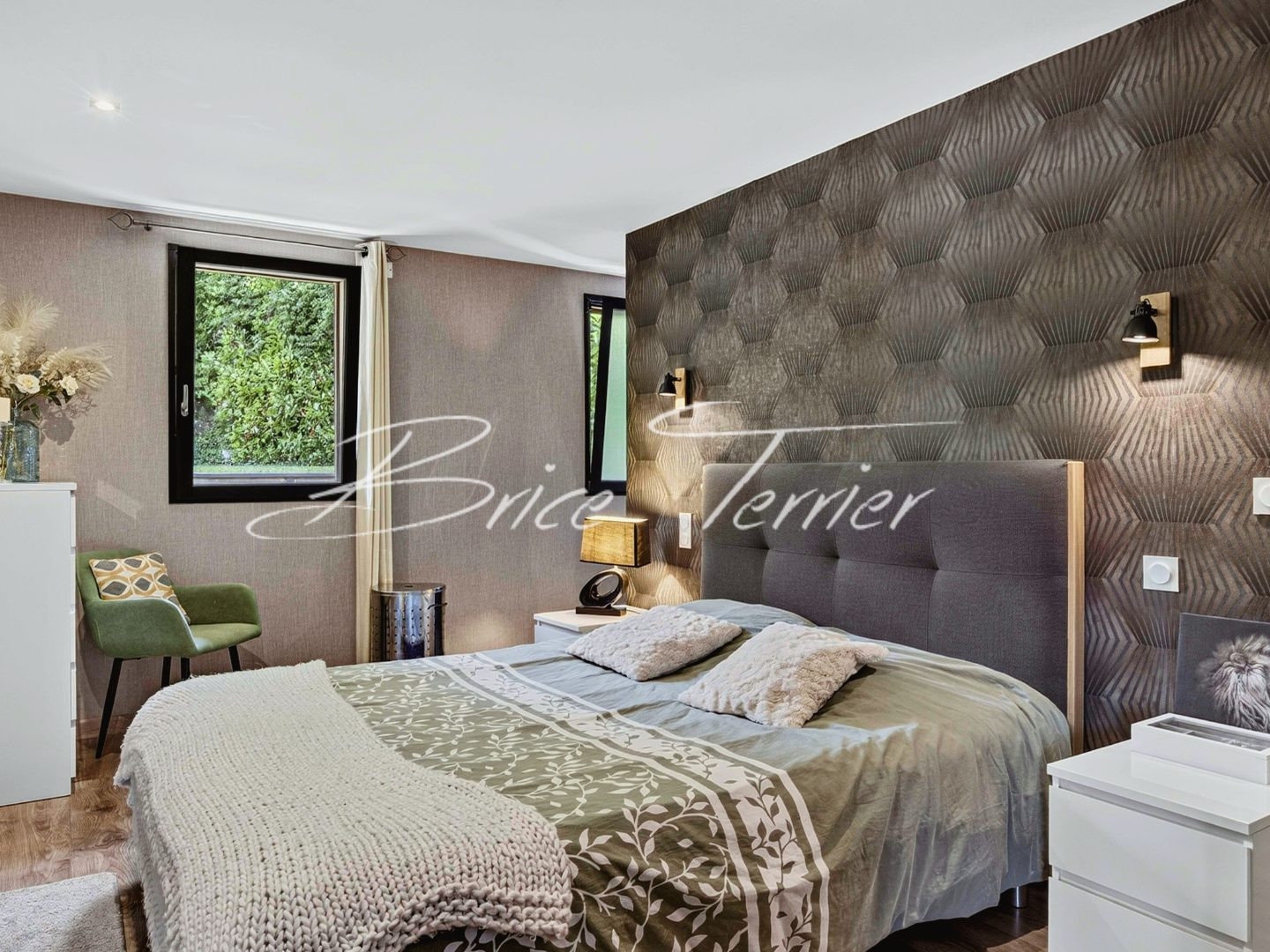 Maison à vendre - 6 pièces - 154m2 - La Roche-Sur-Foron (74800)