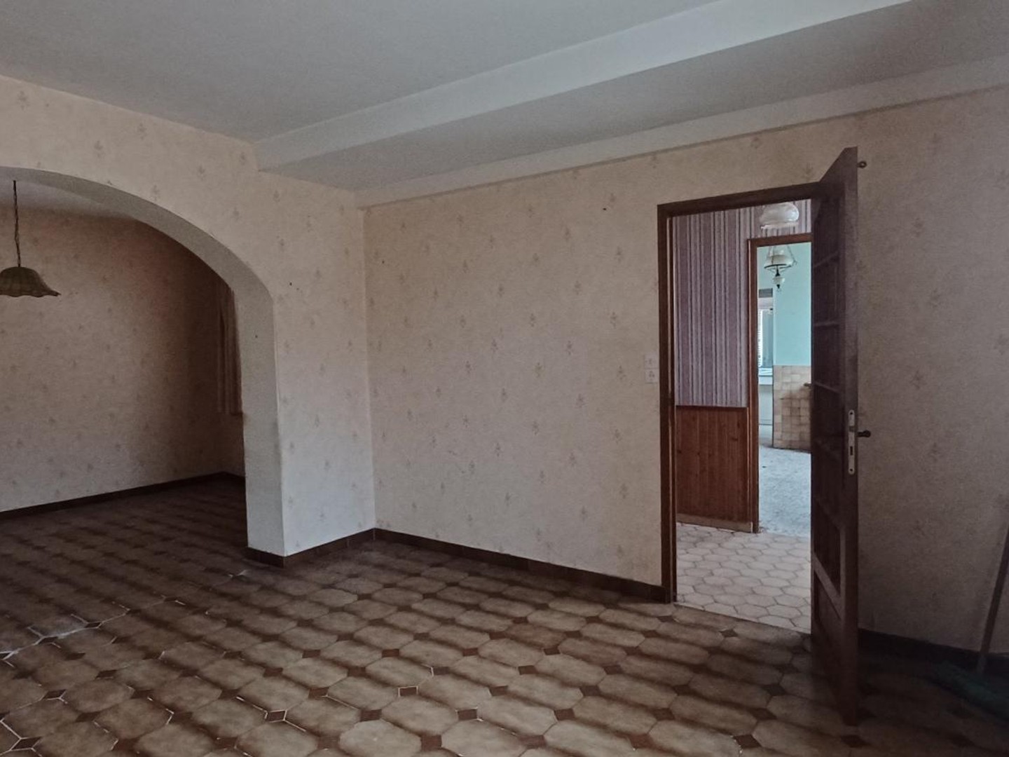 Maison à vendre - 6 pièces - 94m2 - Malicorne-Sur-Sarthe (72270)