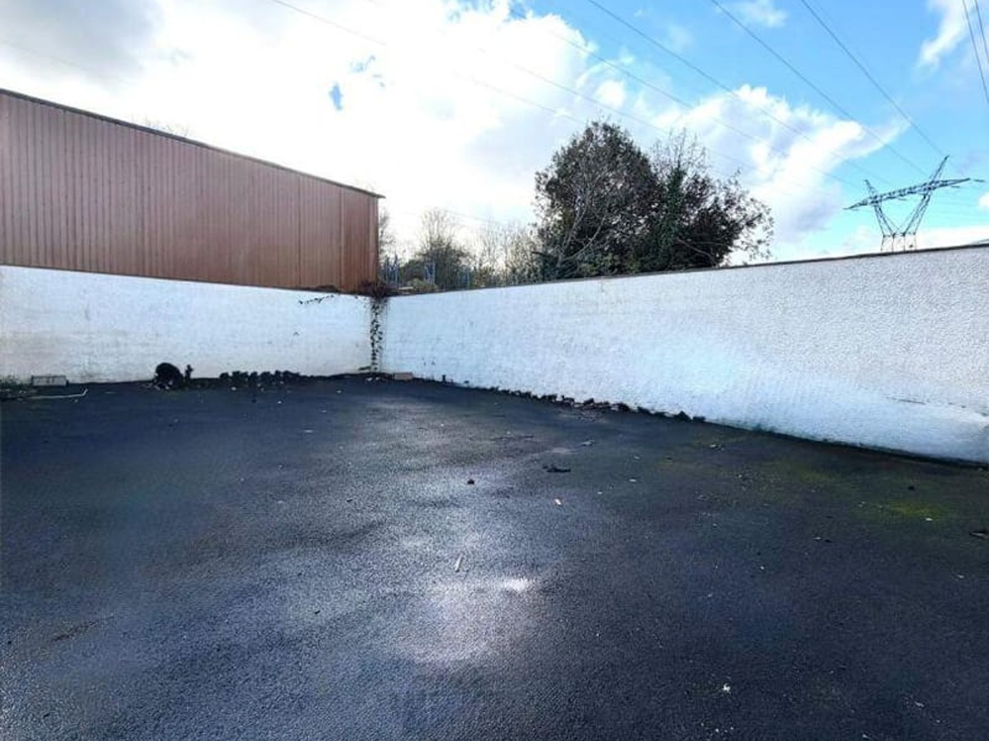 Immeuble commercial 160 m²
