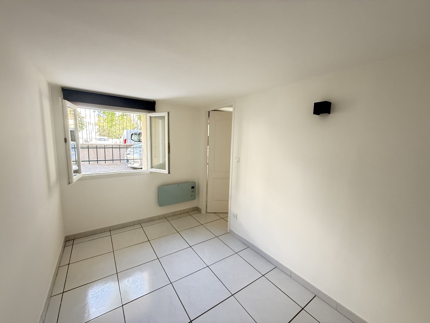 Appartement à vendre - 2 pièces - 26m2 - Sète (34200)