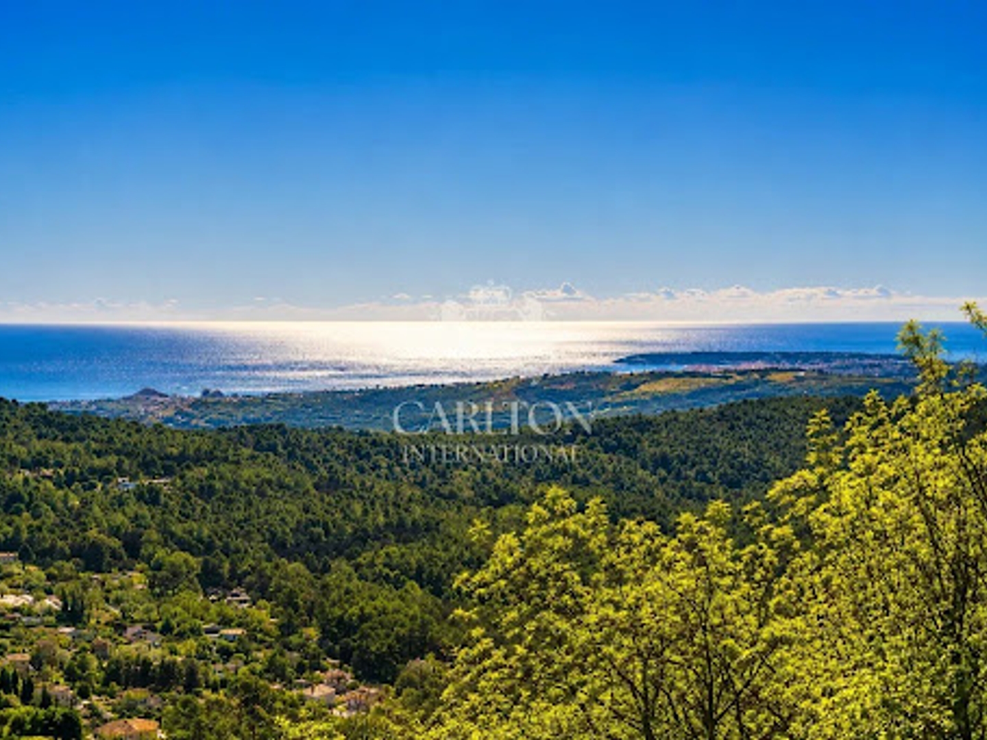 Maison à vendre - 6 pièces - 208m2 - Tourrettes-Sur-Loup (06140)