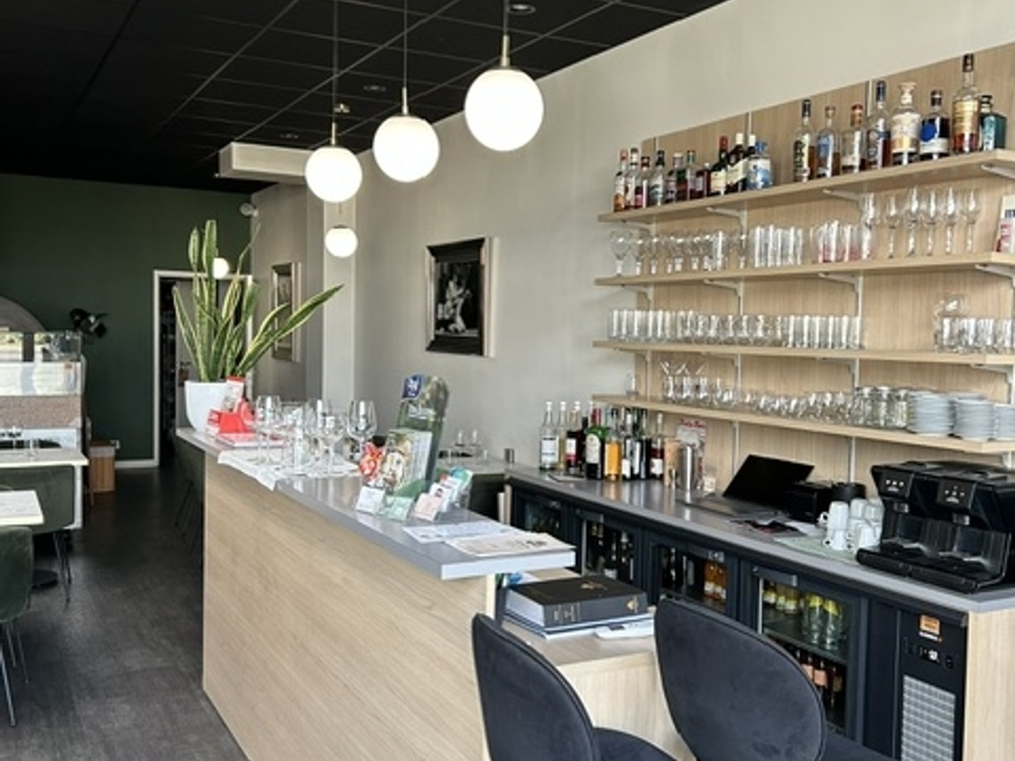 Magasin à vendre - 1 pièce - 120m2 - Yquelon (50400)