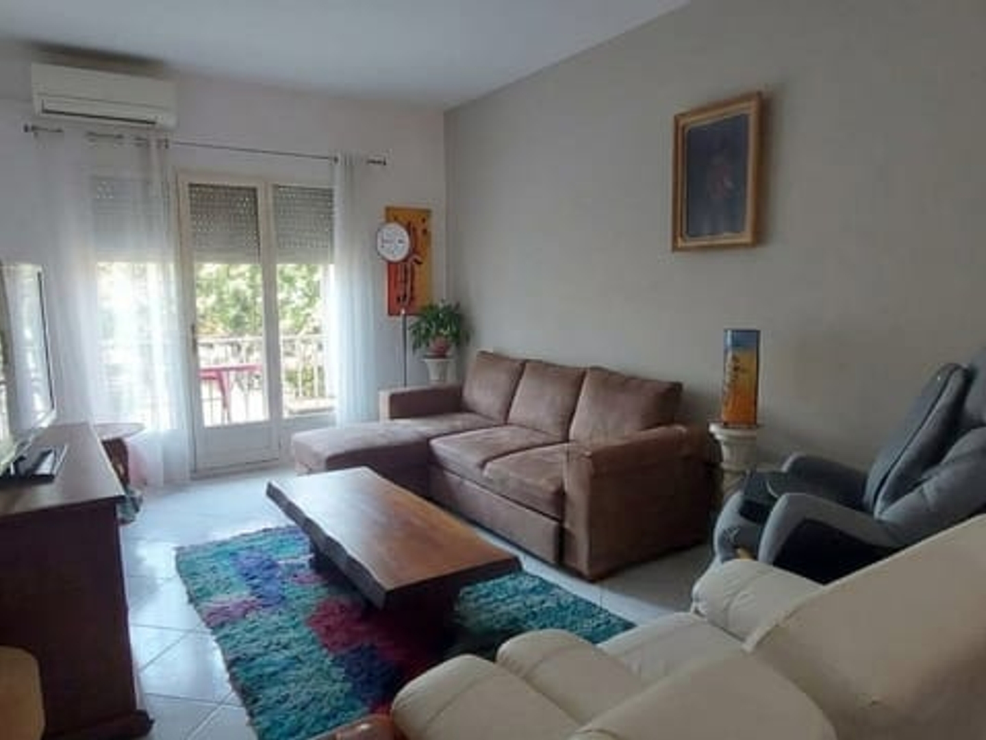 Grand T4 traversant lumineux de 120m² balcon sans vis-à-vis