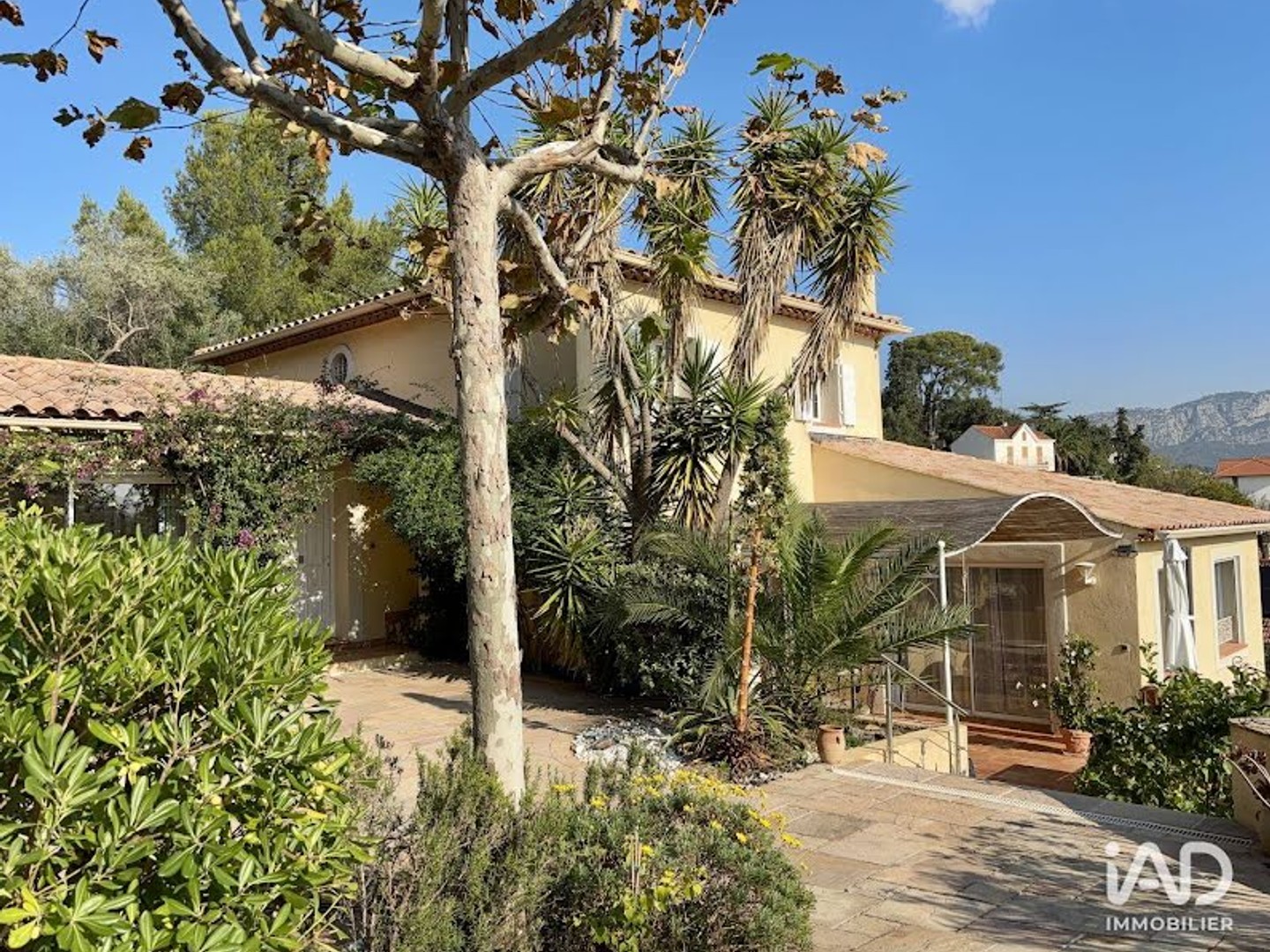 Maison 7 pièces 223 m²