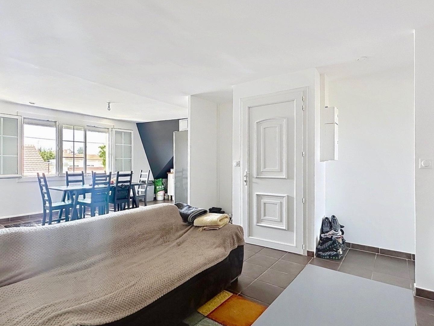 Appartement à vendre - 2 pièces - 61m2 - Villeneuve-Le-Roi (94290)