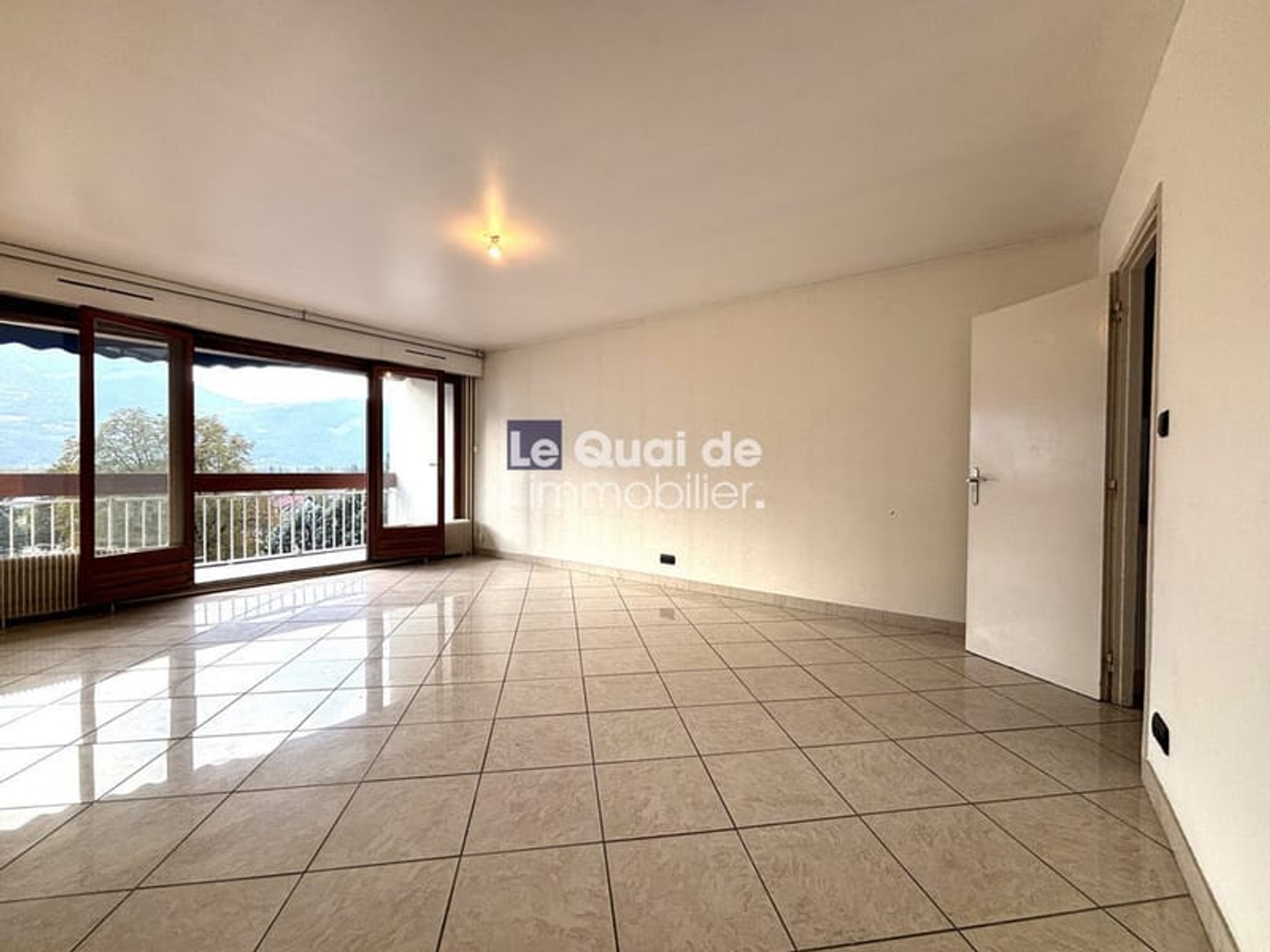 Appartement à vendre - 4 pièces - 101m2 - Barnave (26310)