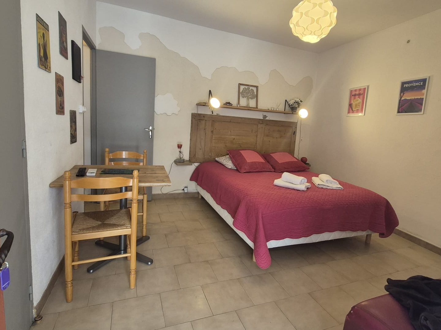 Appartement à vendre - 1 pièce - 19m2 - Eyragues (13630)