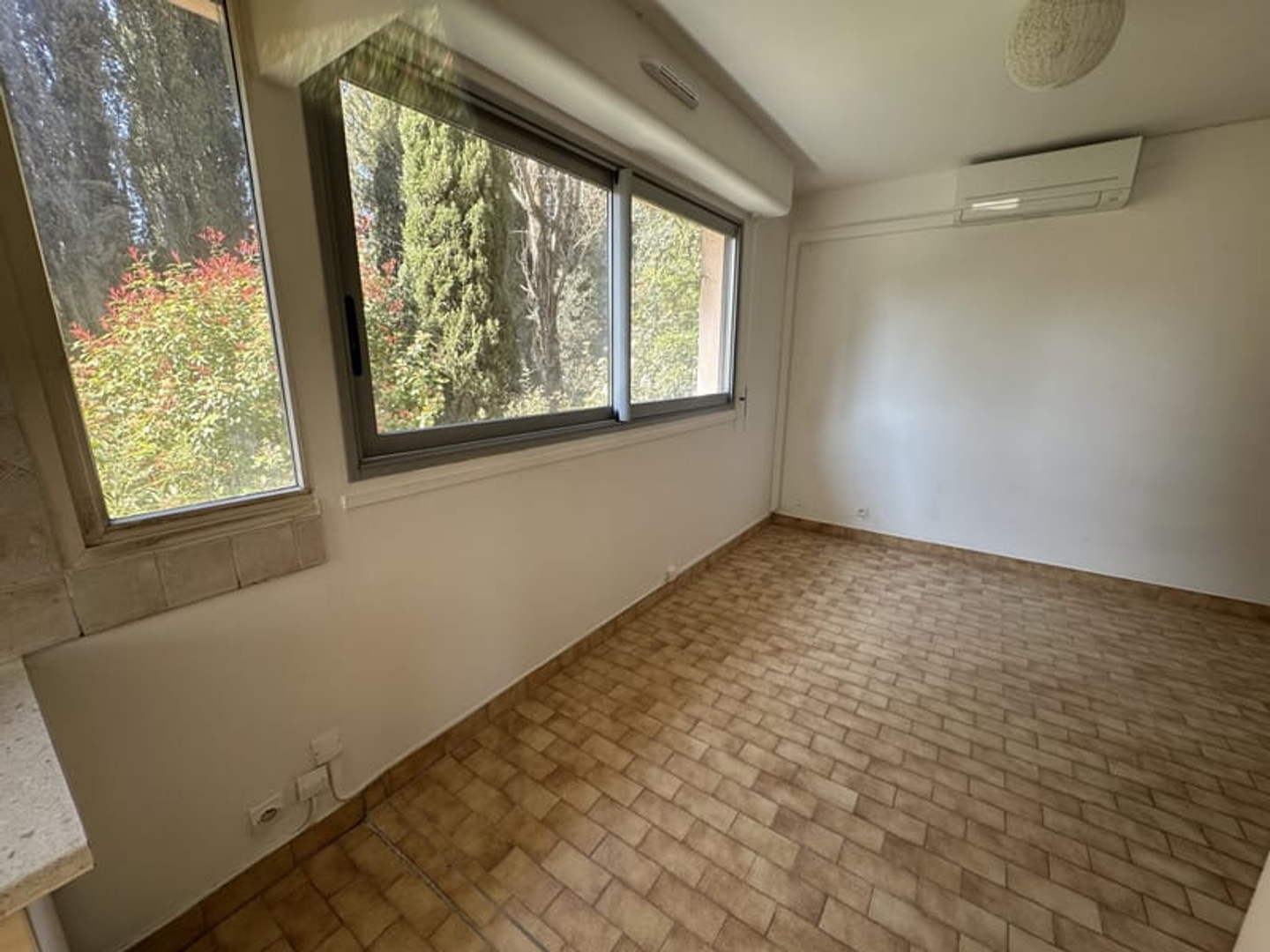 Vente - Montpellier - Boutonnet / beaux-arts - 3 pièces dup