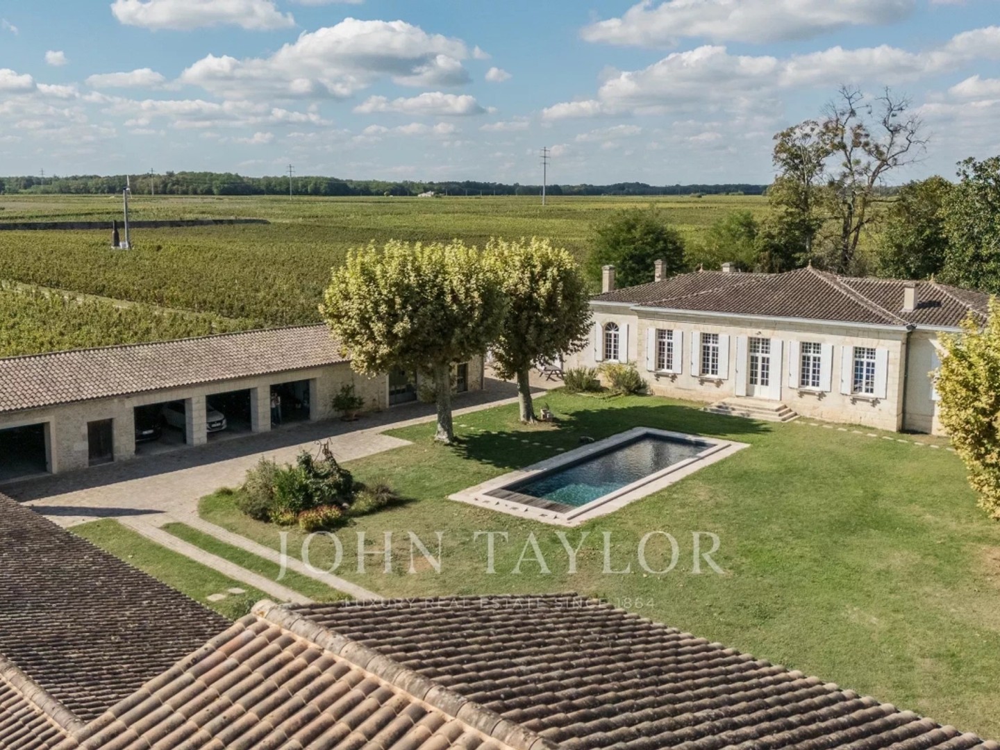 35MN DE BORDEAUX - SOMPTUEUSE PROPRIÉTÉ XVIIIe - 4,5 HA - JOHN TAYLOR BORDEAUX