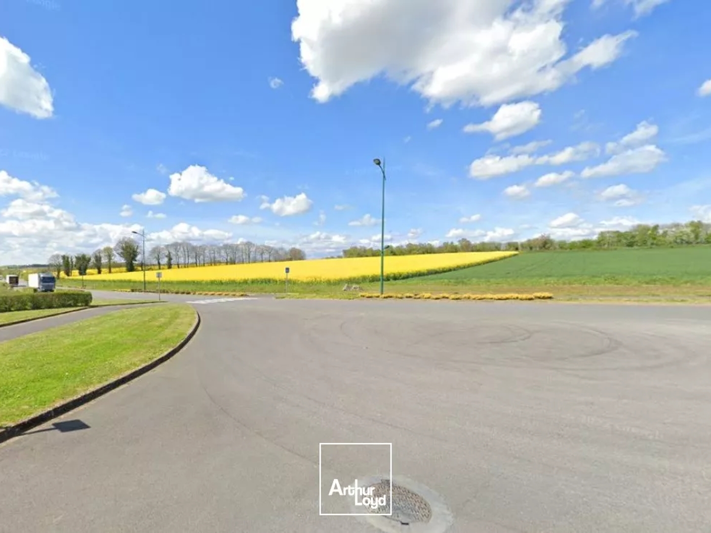 PARCELLES DE TERRAIN A VENDRE - EXCELLENTE VISIBILITE SUR LA RN 164 - ZONE COMMERCIALE LOUDEAC
