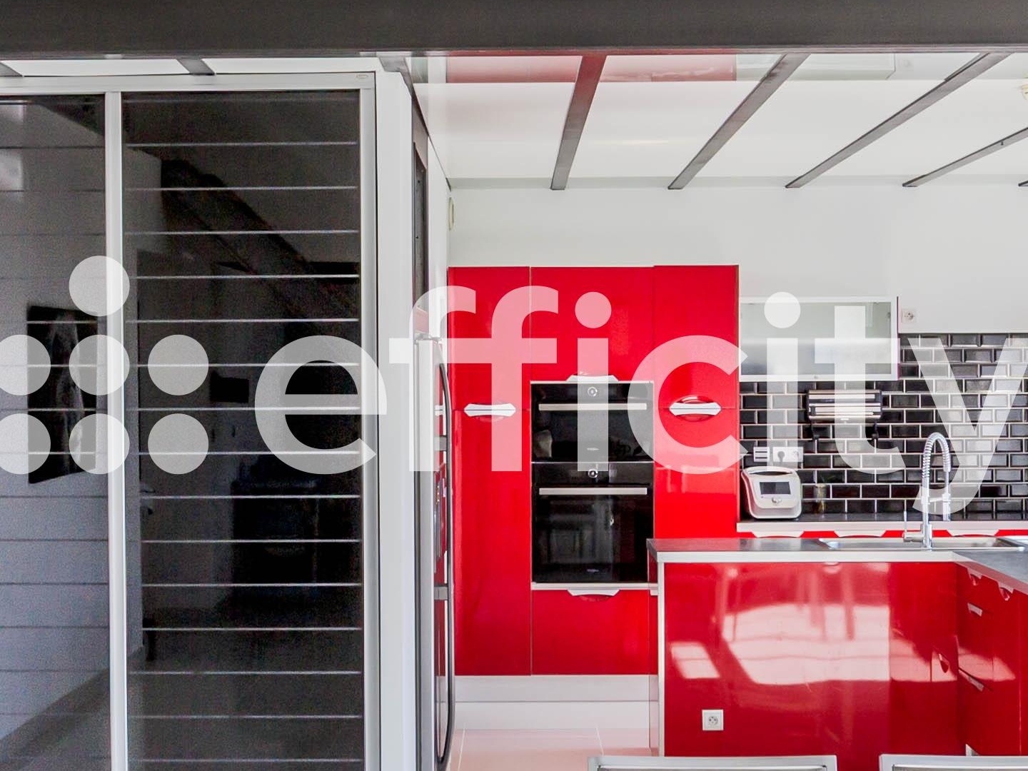 Maison 9 pièces 240 m²