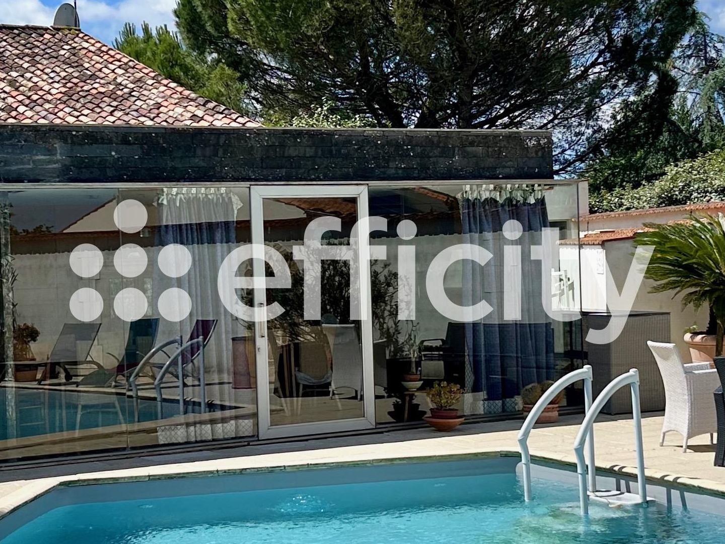 Maison à vendre - 11 pièces - 380m2 - Nieulle-Sur-Seudre (17600)