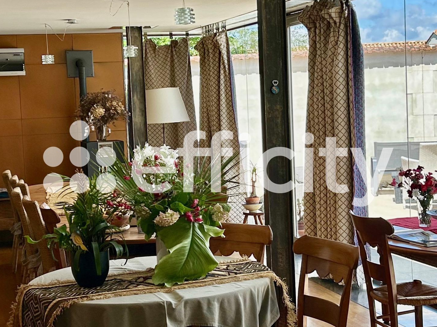 Maison à vendre - 11 pièces - 380m2 - Nieulle-Sur-Seudre (17600)