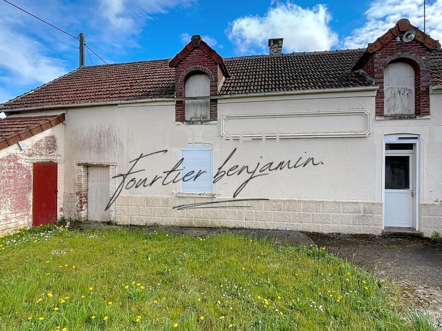 À 15 min de Provins - Maison avec dépendances et potentiel