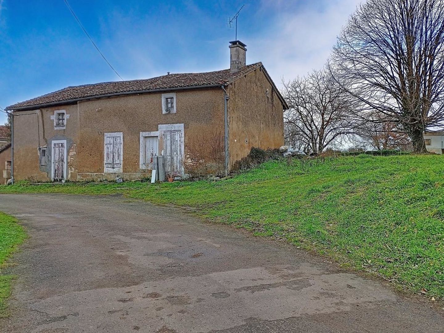 Maison à vendre - 3 pièces - 70m2 - Charras (16380)