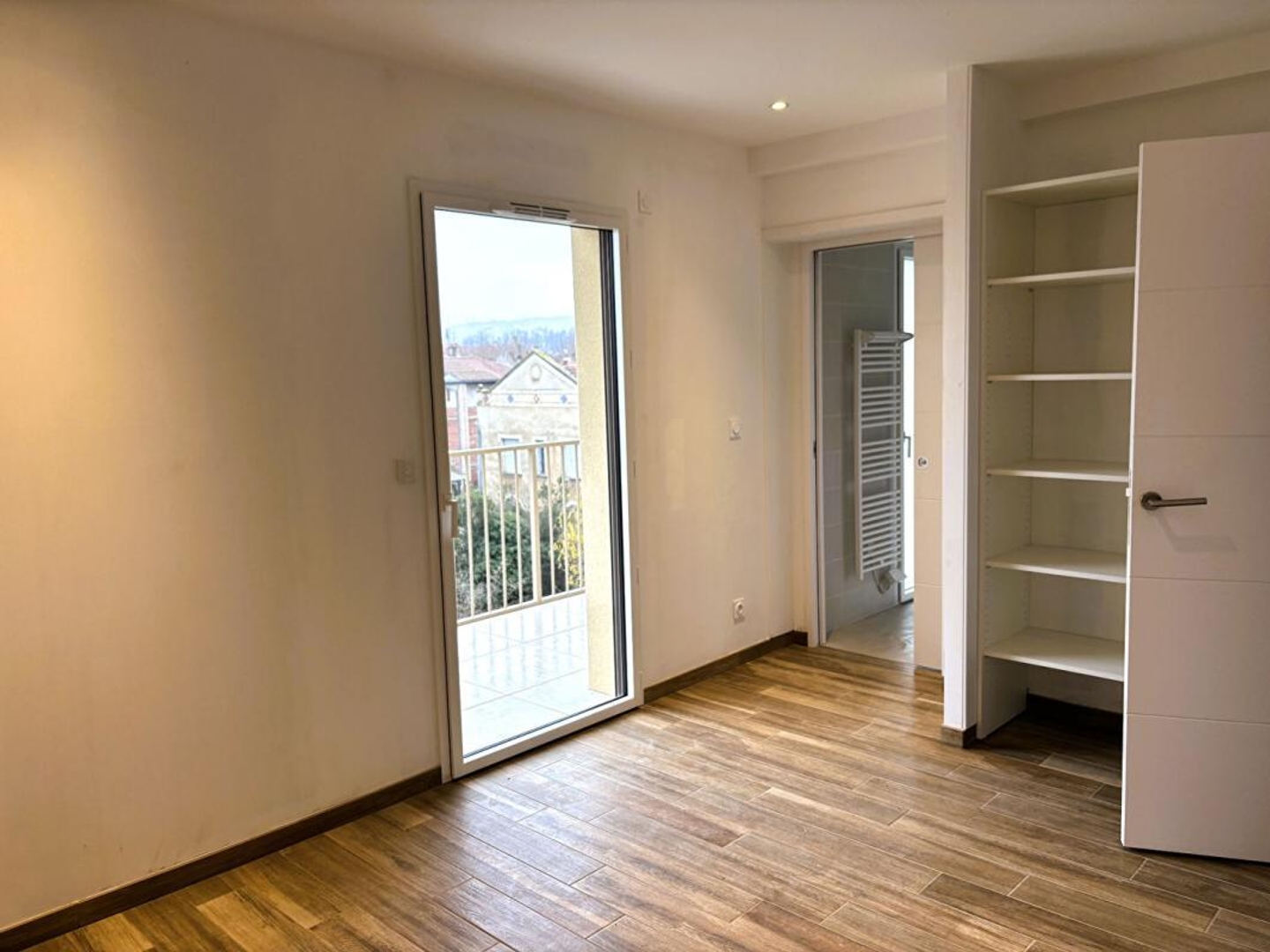 Appartement à vendre - 5 pièces - 126m2 - Montbrison (42600)