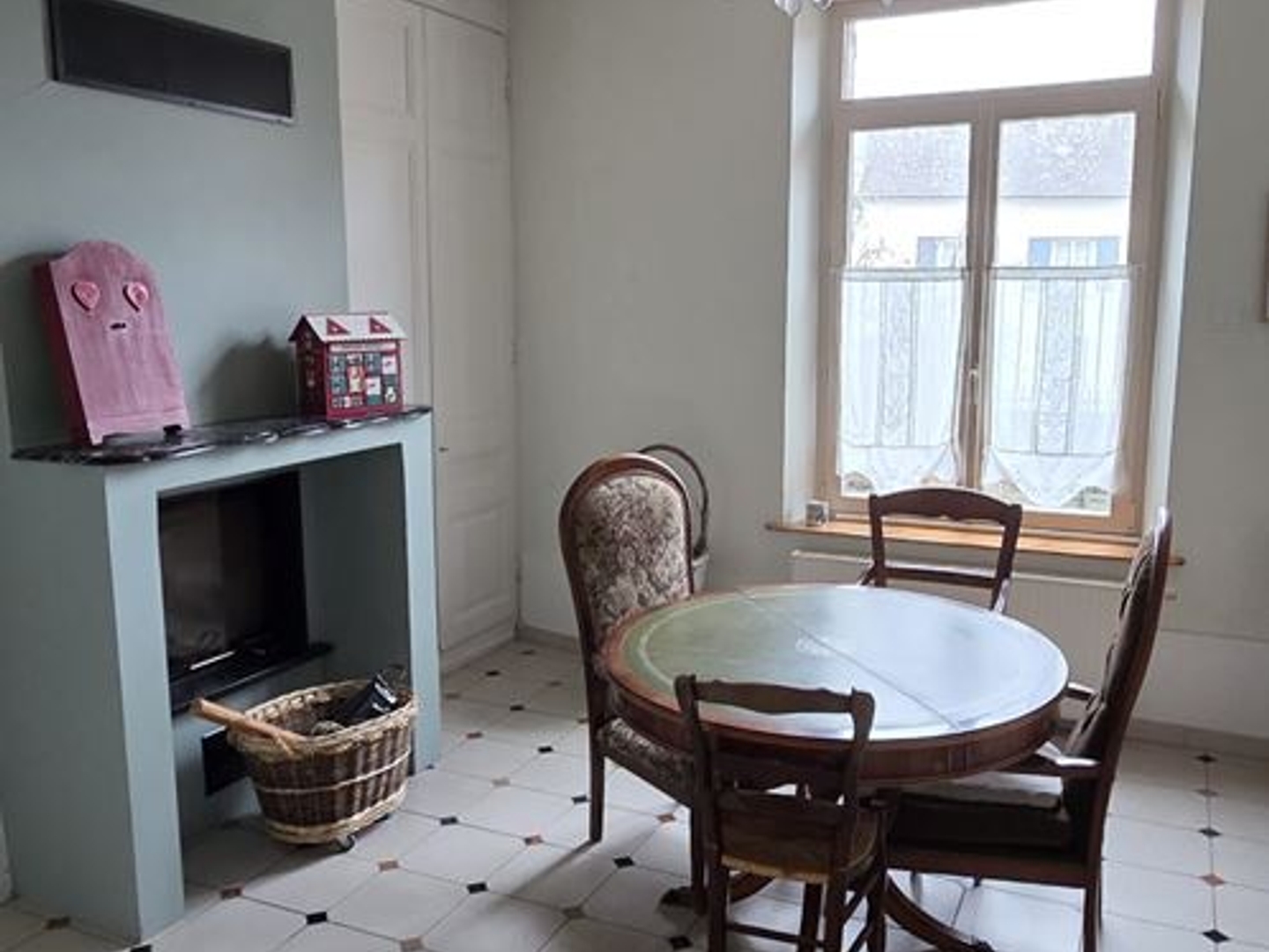 Maison à vendre - 9 pièces - 217m2 - Saint-Riquier (80135)