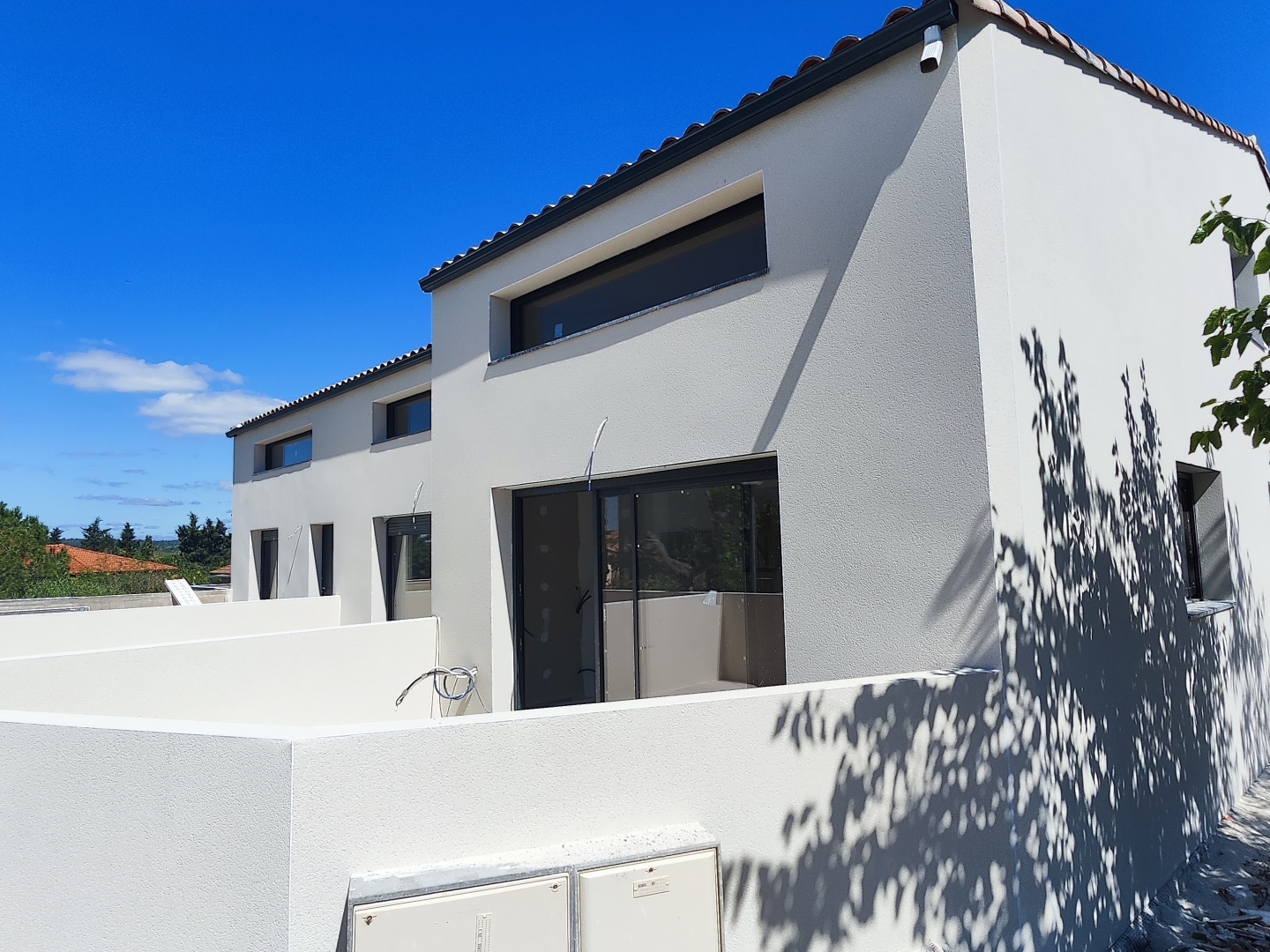 Maison T4 de 85m2 en R+1 avec jardin et terrasse