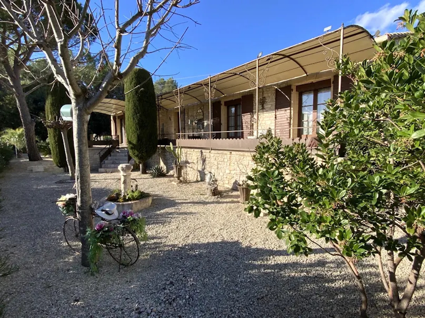Maison à vendre - 5 pièces - 145m2 - Uzès (30700)