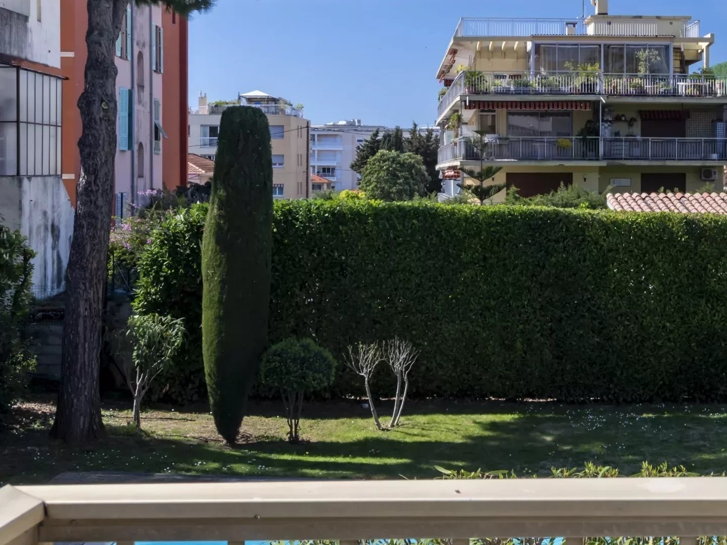 Appartement à vendre - 4 pièces - 93m2 - Saint-Laurent-Du-Var (06700)