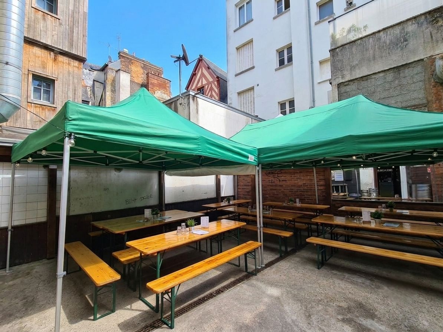 Magasin à vendre - 120m2 - Rennes (35000)