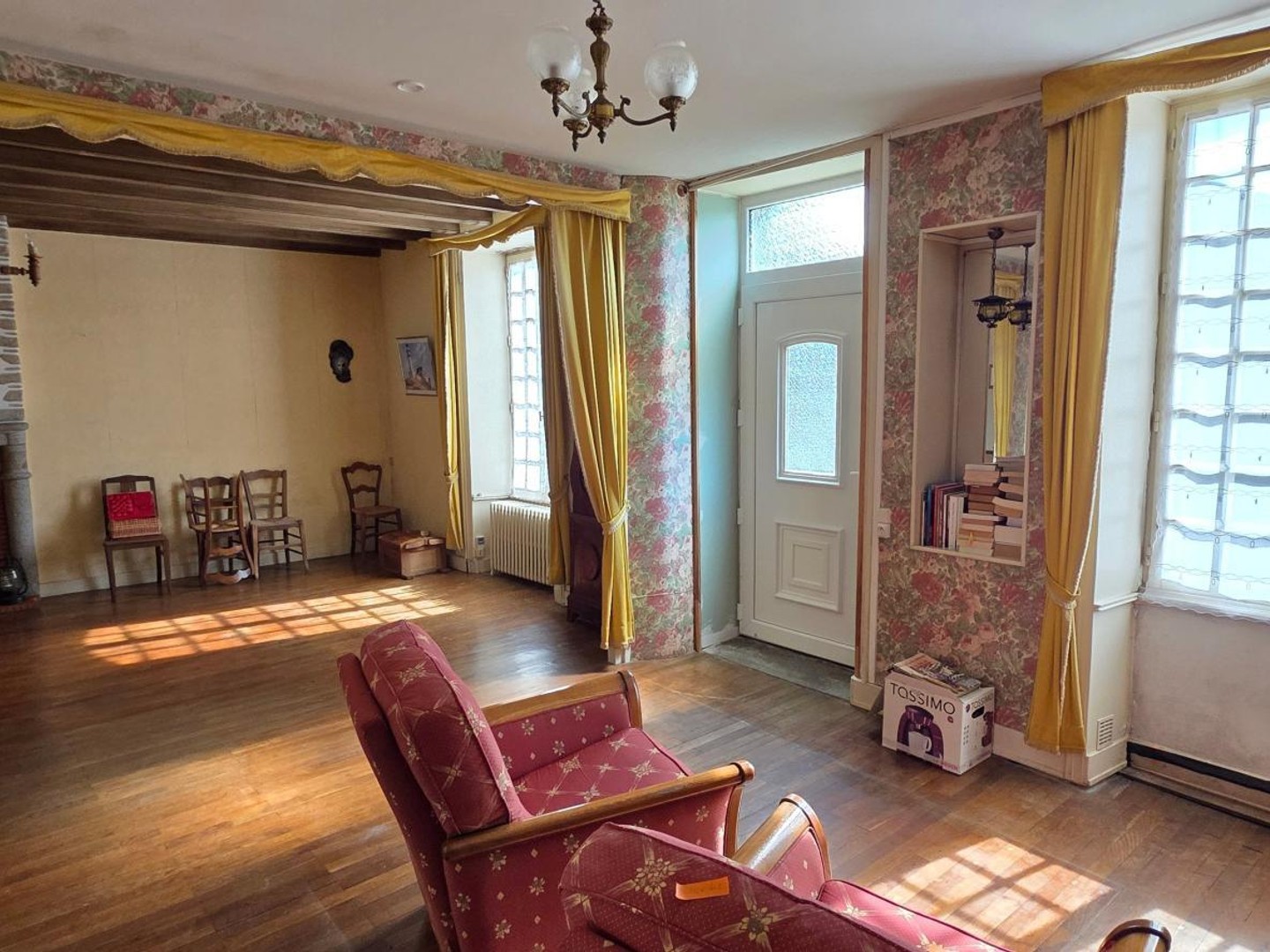 Maison à vendre - 11 pièces - 267m2 - Saint-Pierre-Du-C... (85120)