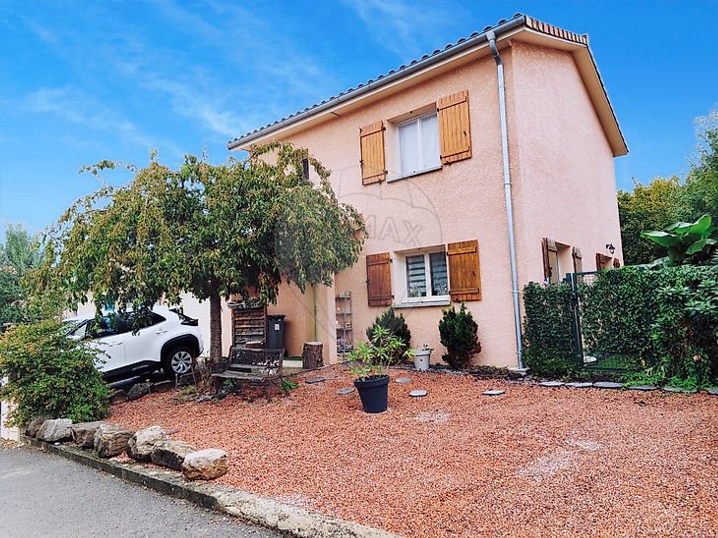 Maison à vendre - 5 pièces - 104m2 - Chaleins (01480)