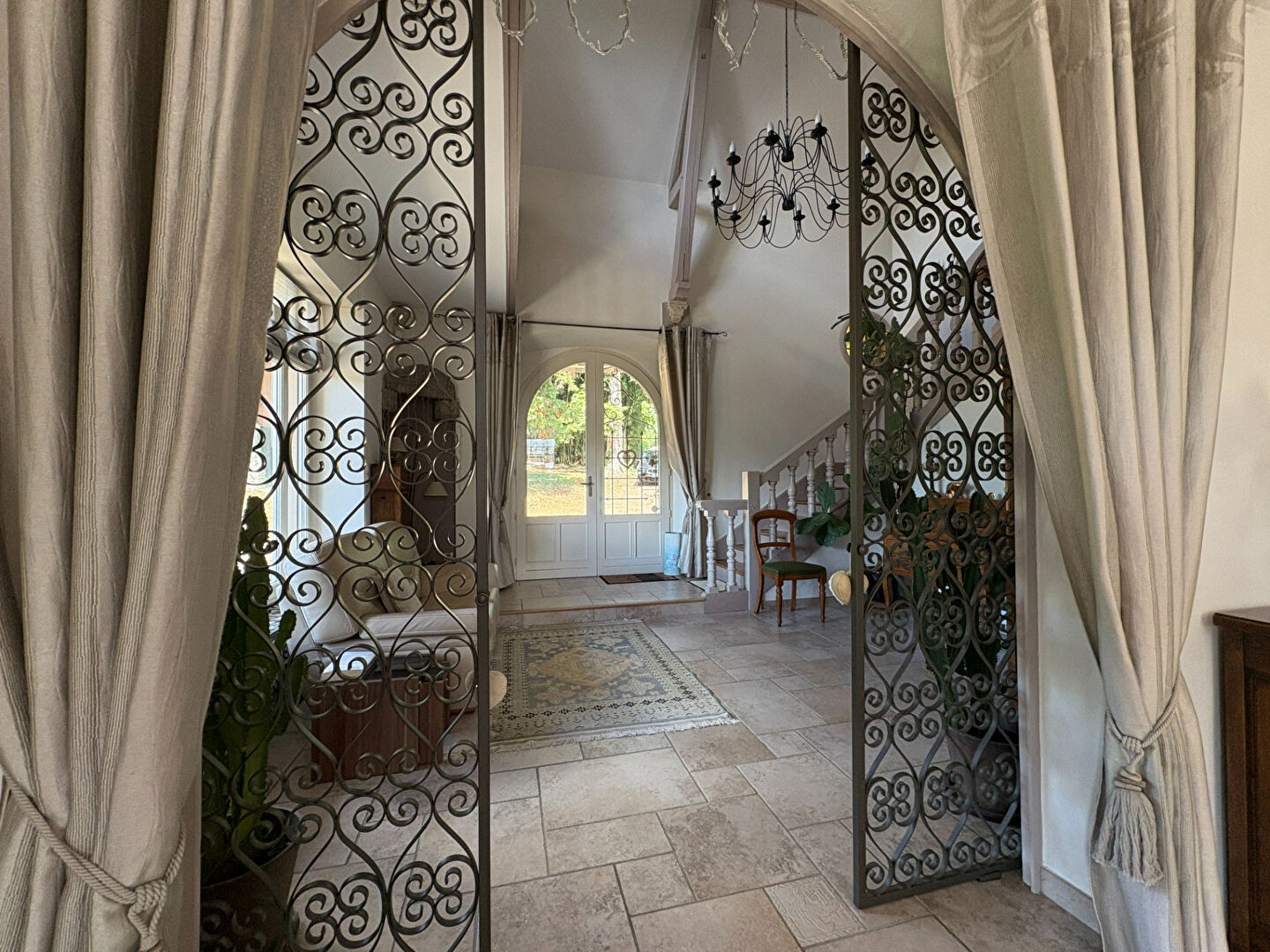 Maison 8 pièces 233 m²