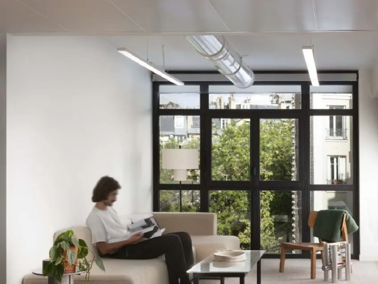 Flex-office Paris 10 : Terrasse privative et équipements sportifs