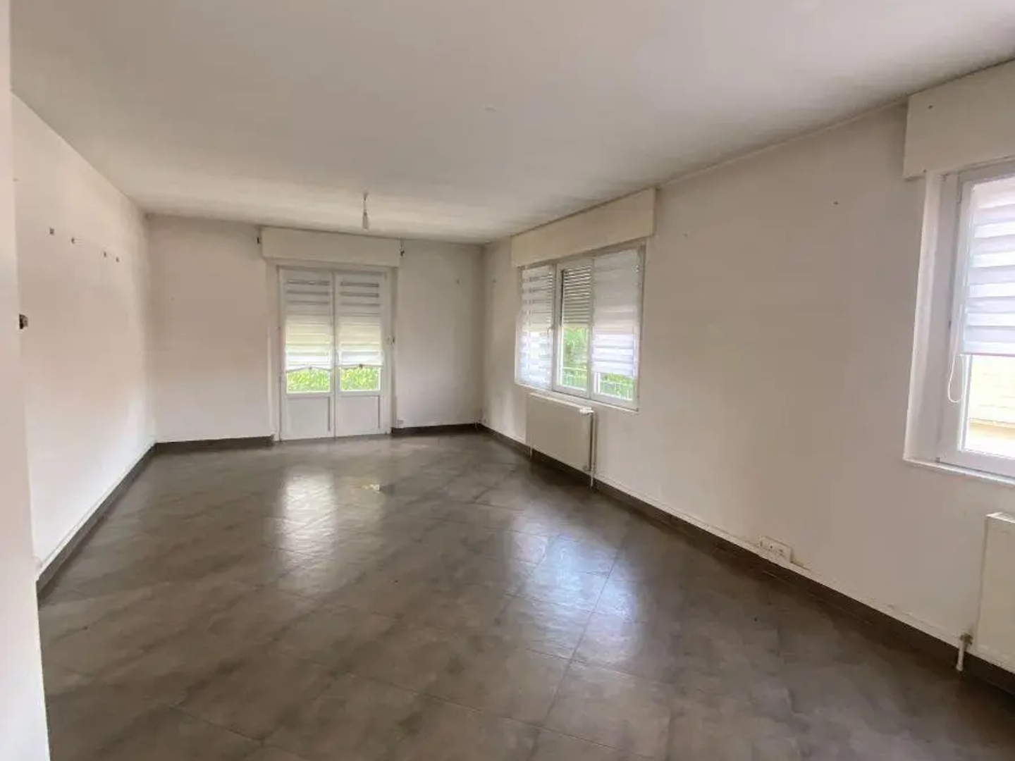 Maison à vendre - 5 pièces - 150m2 - Vesoul (70000)