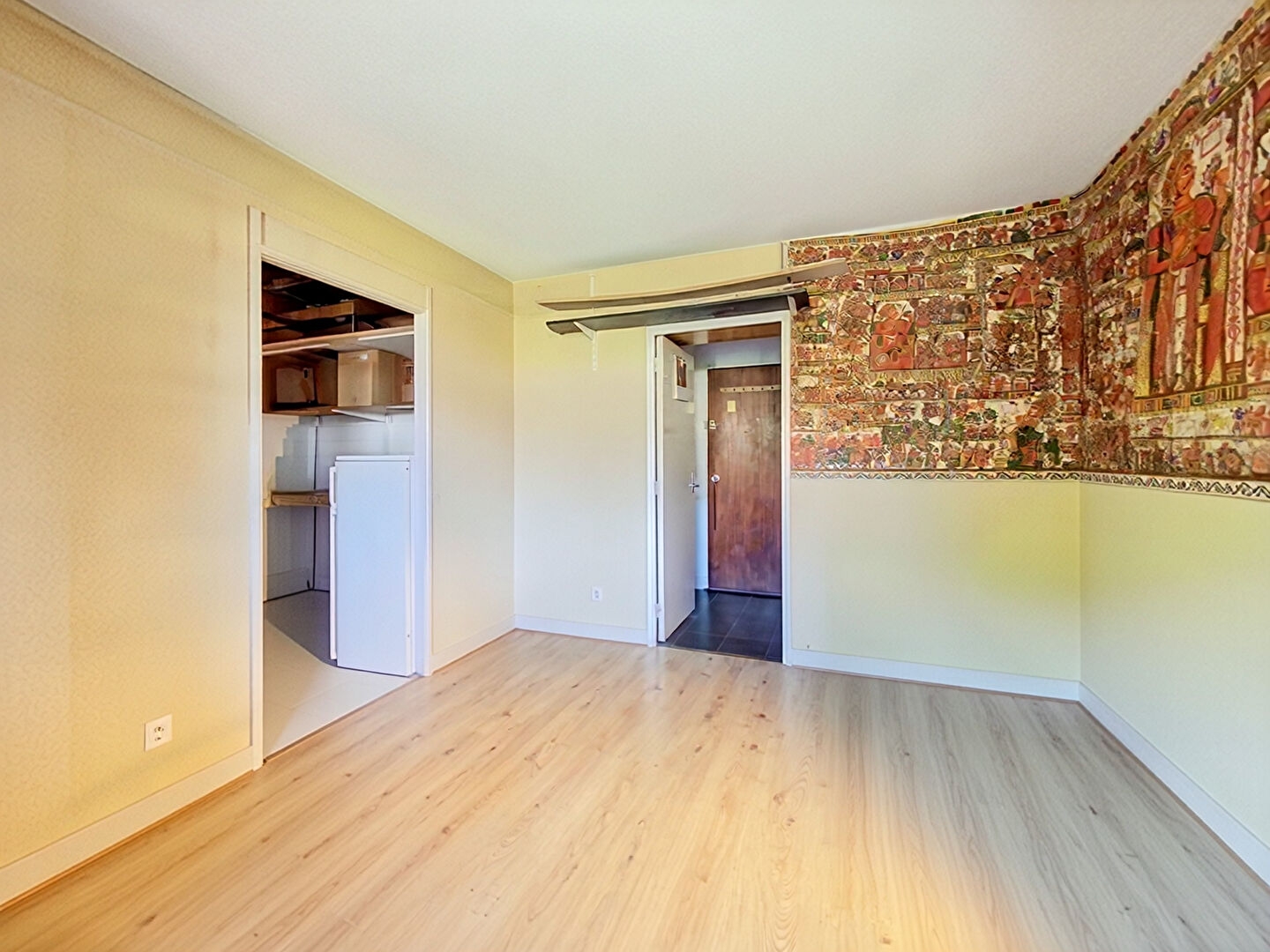 Studio 1 pièce 25 m²