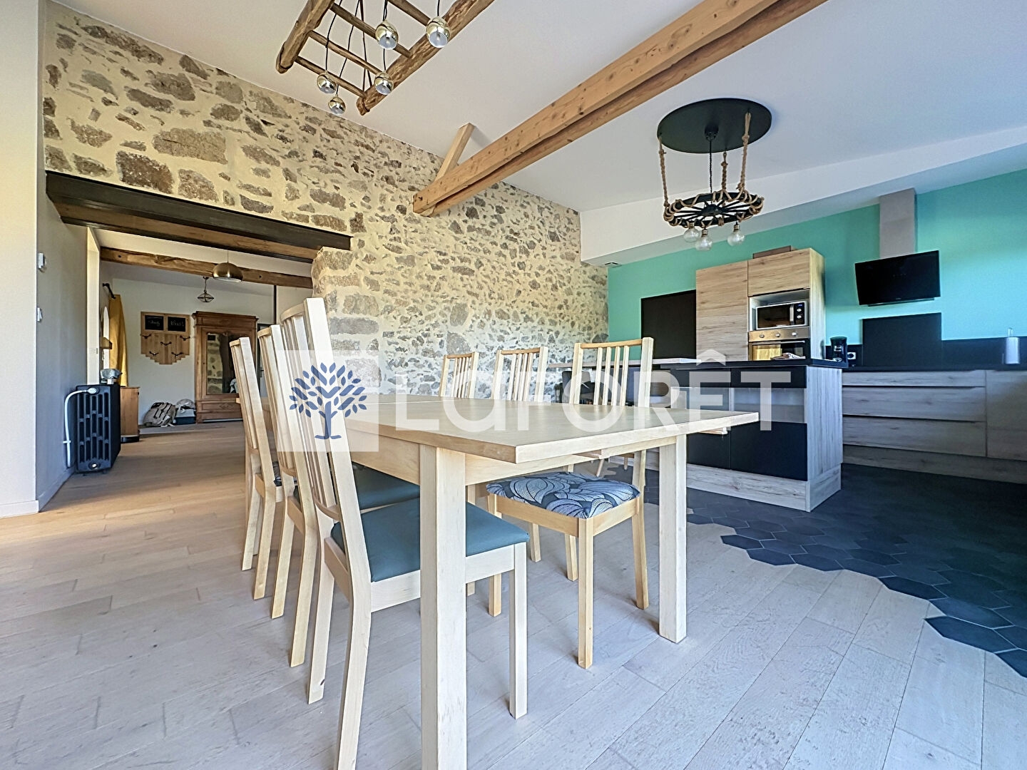 Maison 6 pièces 161 m²