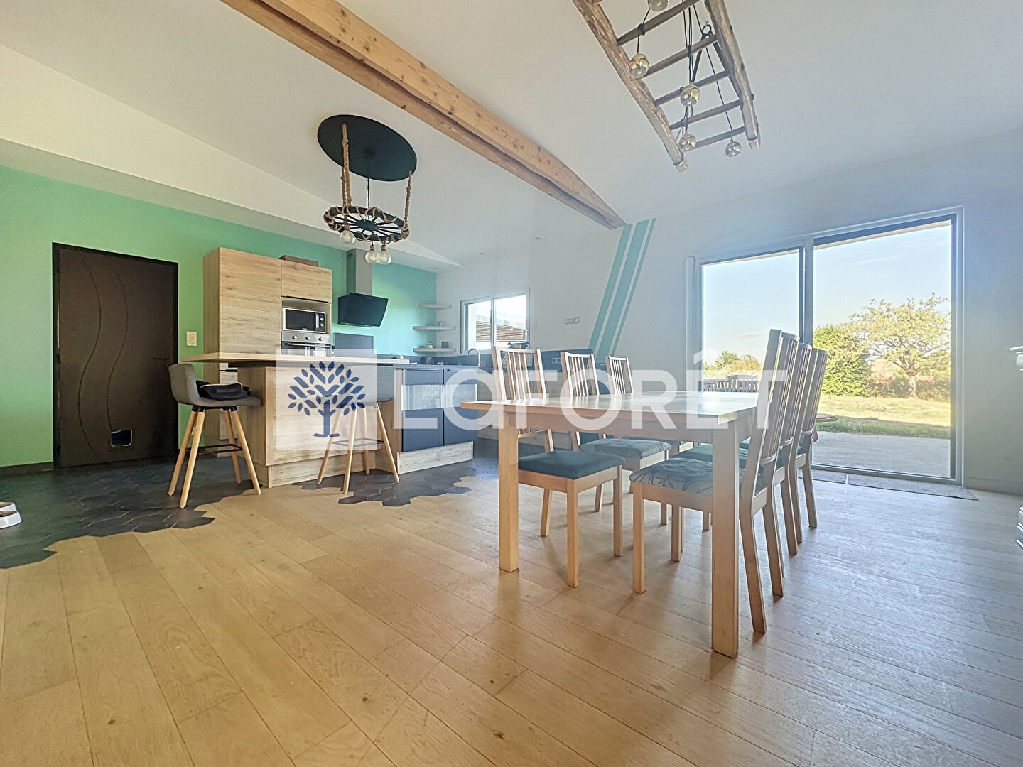 Maison à vendre - 6 pièces - 161m2 - Bressuire (79300)
