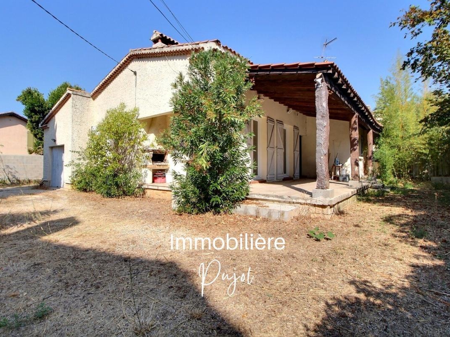 Vends maison - 85 m² - 4 pièces, 3 chambres - Marseille 13012