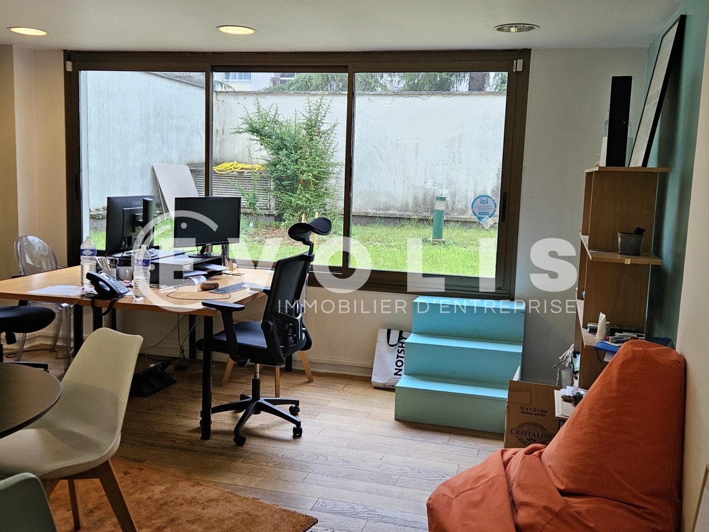 Bureaux et Habitation - A VENDRE - 295 m² non divisibles