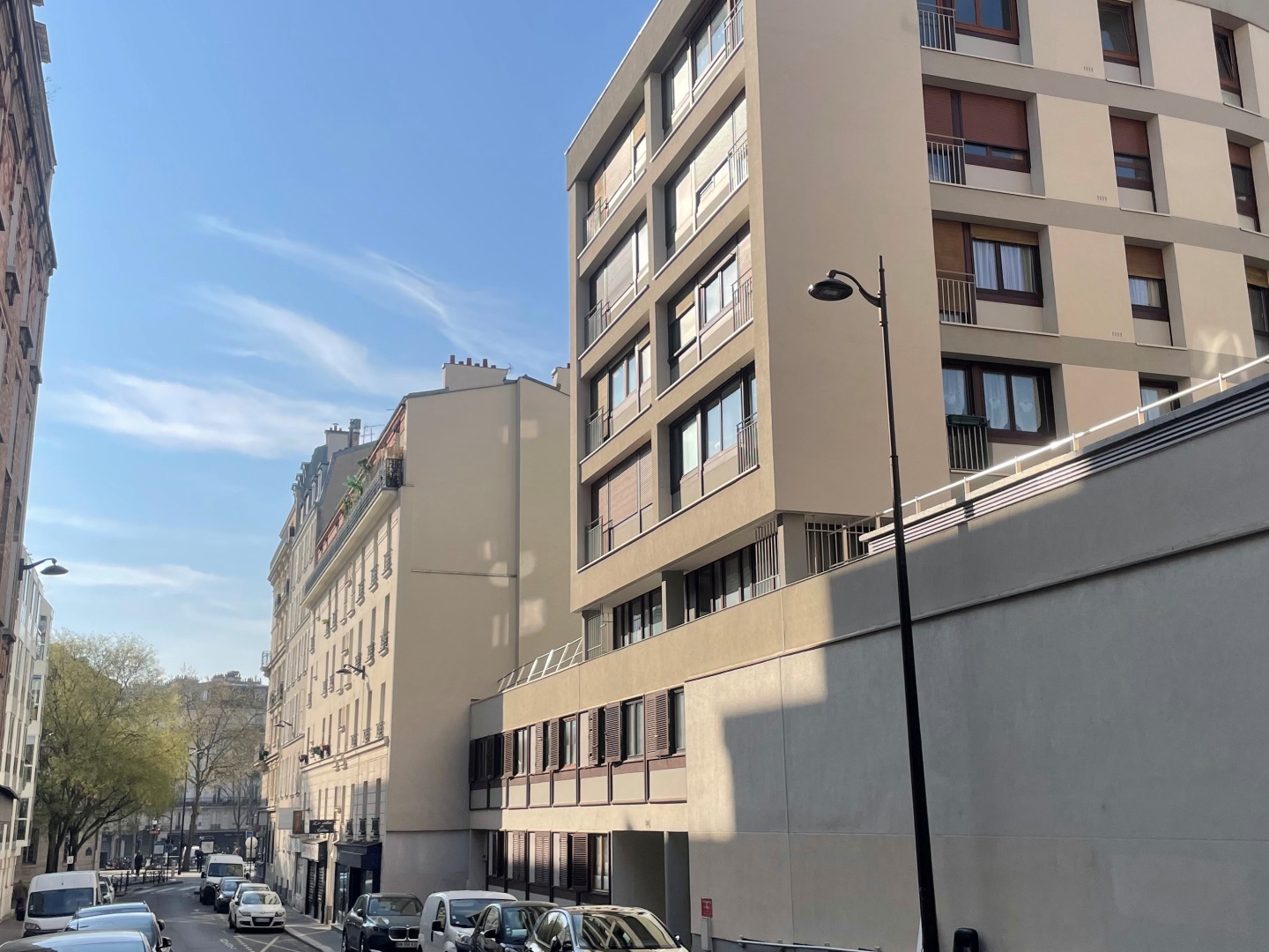 Local professionnel 86 m²