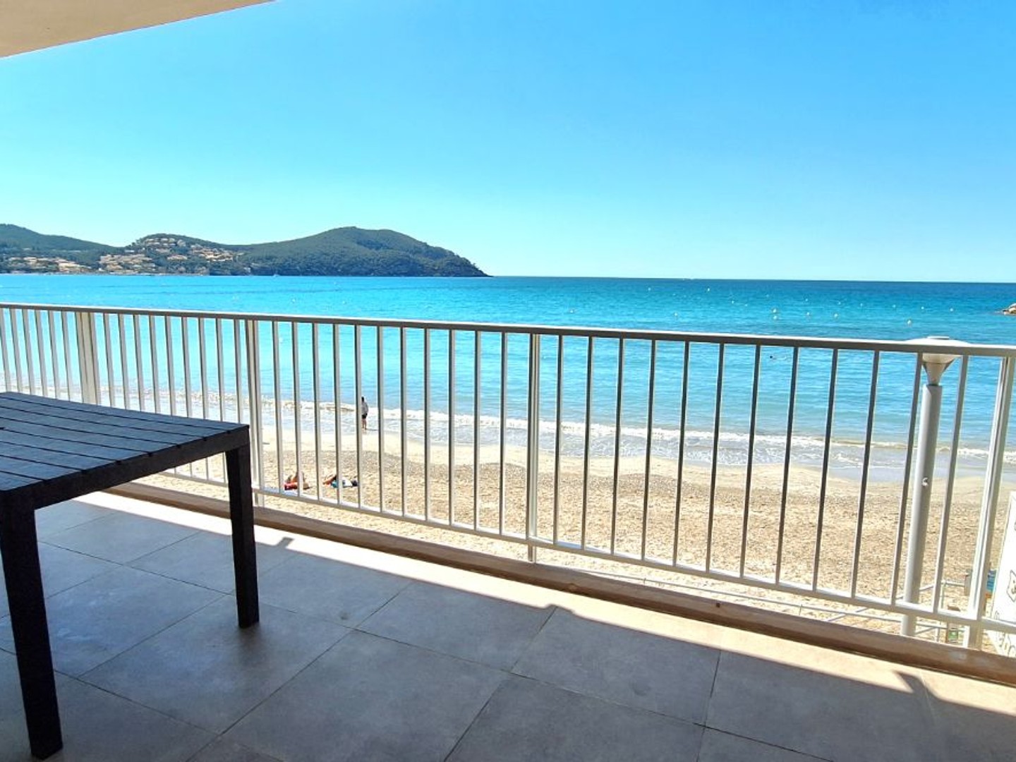 Maison à vendre - 4 pièces - 78m2 - Saint-Cyr-Sur-Mer (83270)