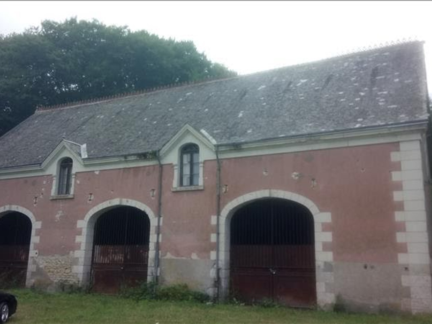 Local 2 pièces 500 m²