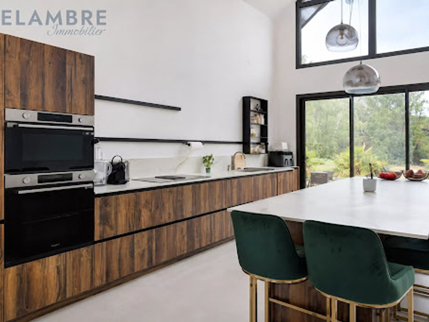 Maison à vendre - 8 pièces - 297m2 - Veigné (37250)