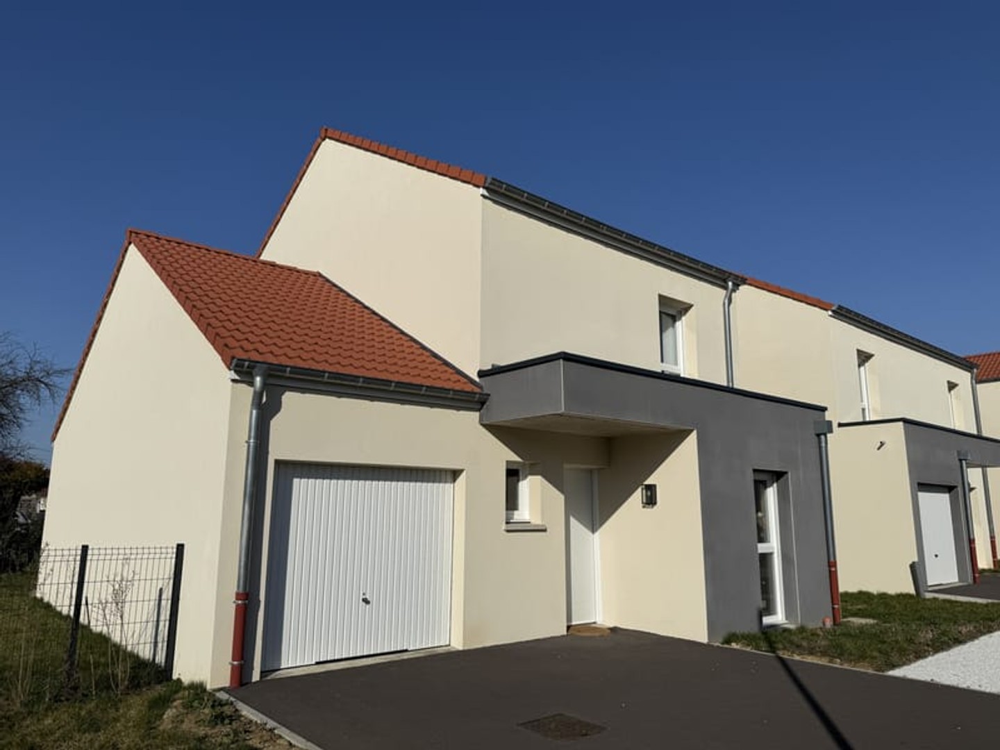 Maison 103m2 avec 4 chambres et un garage