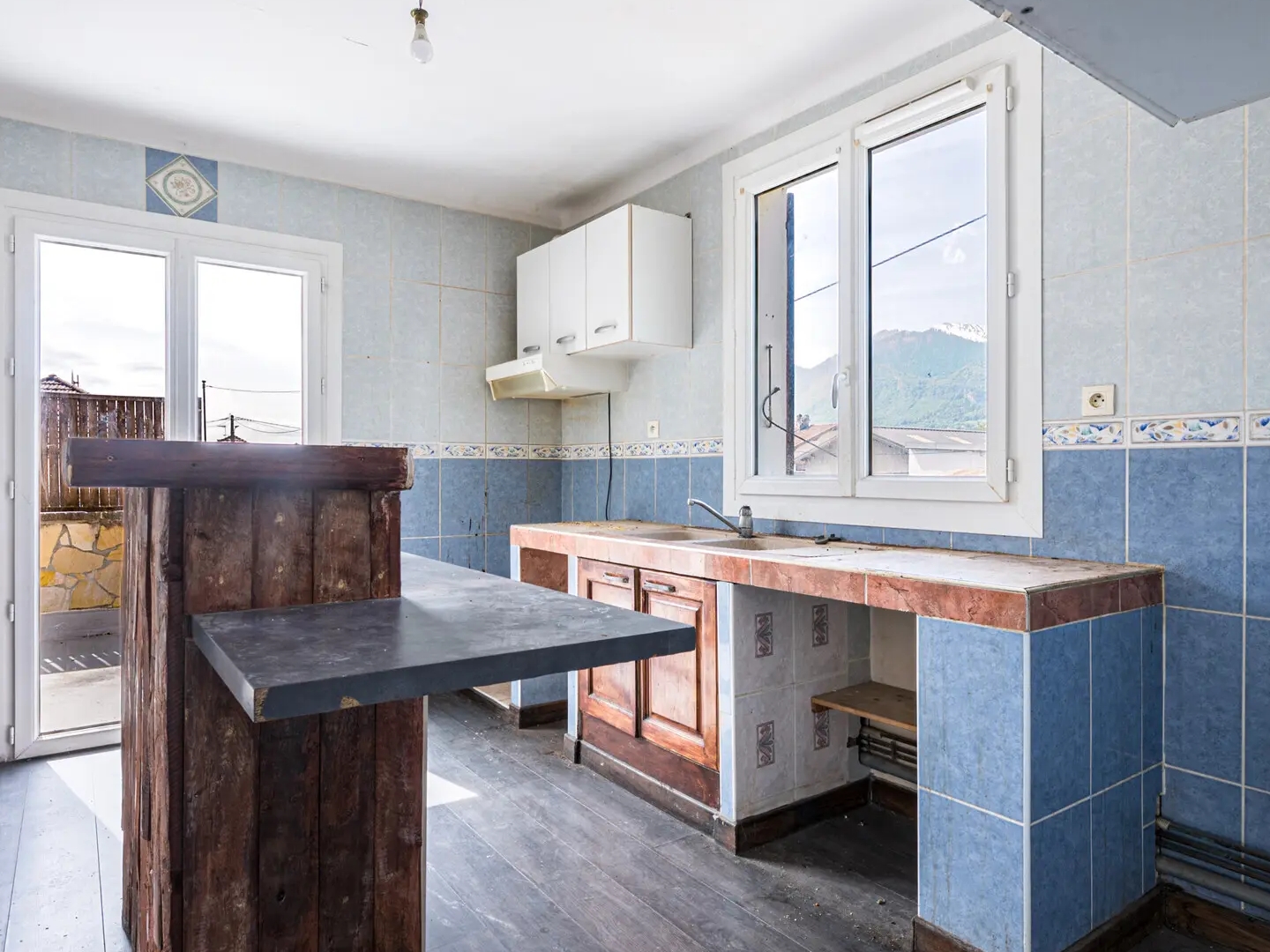 Appartement à vendre - 8 pièces - 148m2 - Albertville (73200)