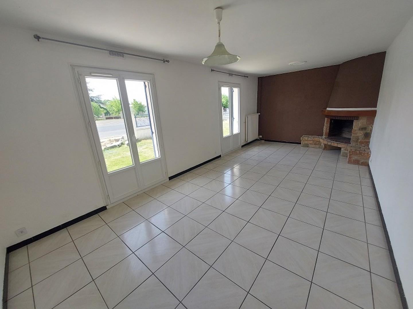 Maison à vendre - 5 pièces - 94m2 - Vierzon (18100)