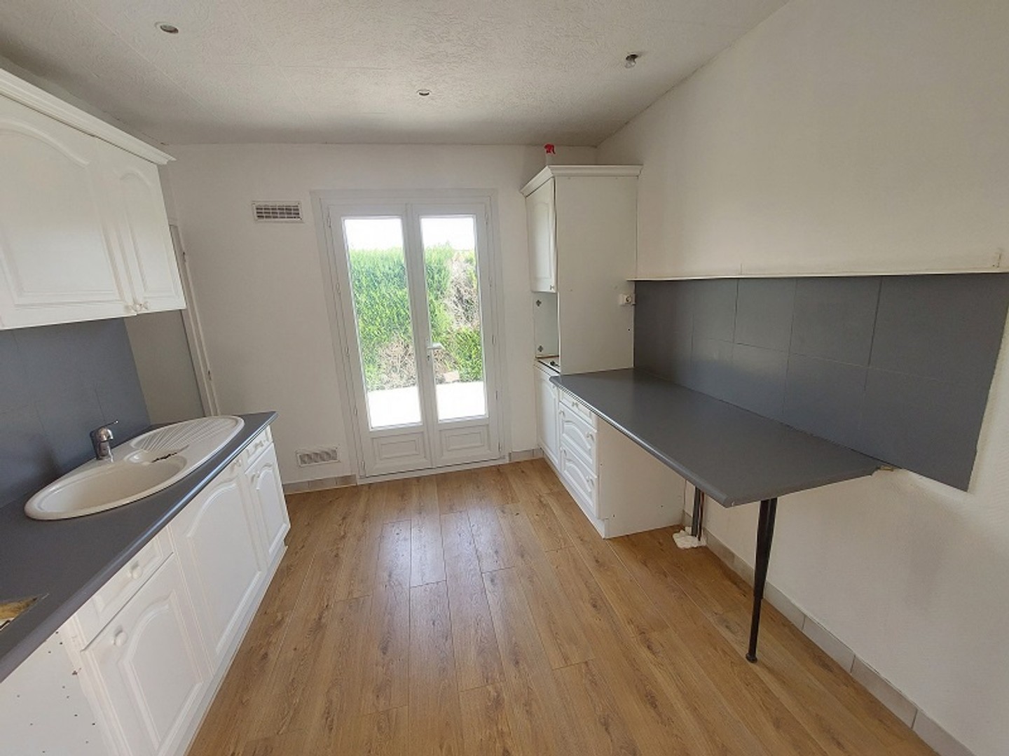 Maison à vendre - 5 pièces - 94m2 - Vierzon (18100)